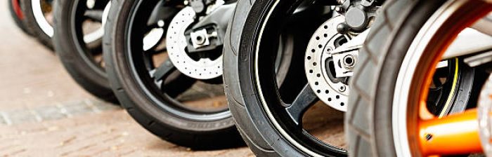 Motorbanden vervangen